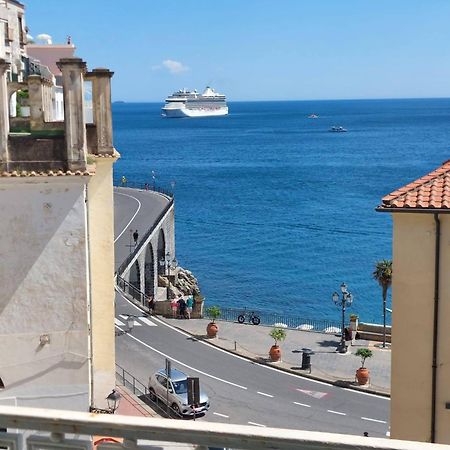 Marileo Amalfi Apartment ภายนอก รูปภาพ