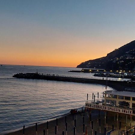 Marileo Amalfi Apartment ภายนอก รูปภาพ