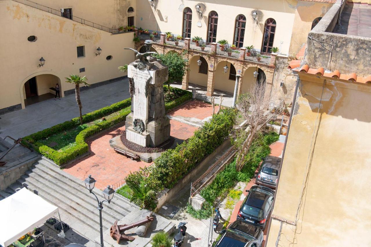 Marileo Amalfi Apartment ภายนอก รูปภาพ