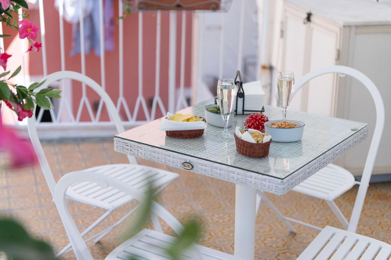 Marileo Amalfi Apartment ภายนอก รูปภาพ
