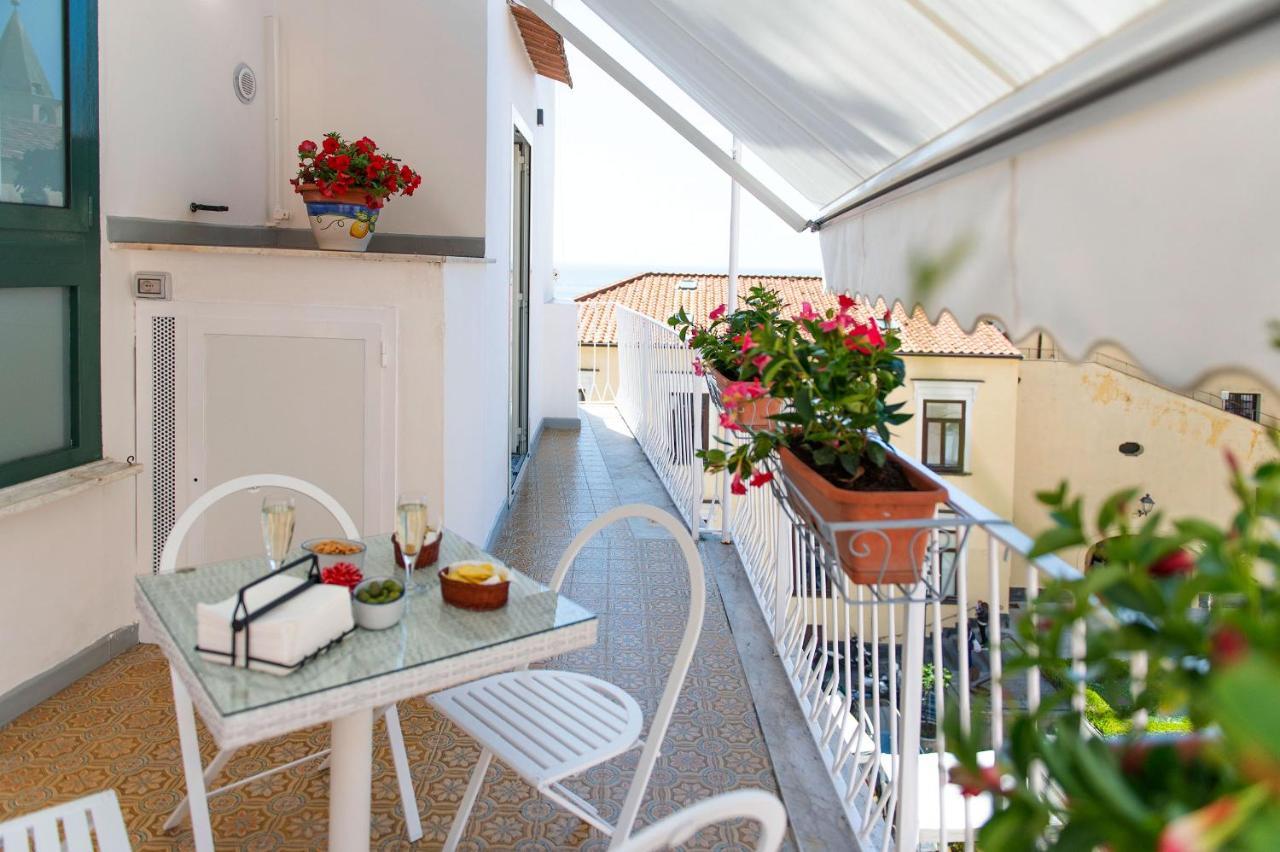 Marileo Amalfi Apartment ภายนอก รูปภาพ